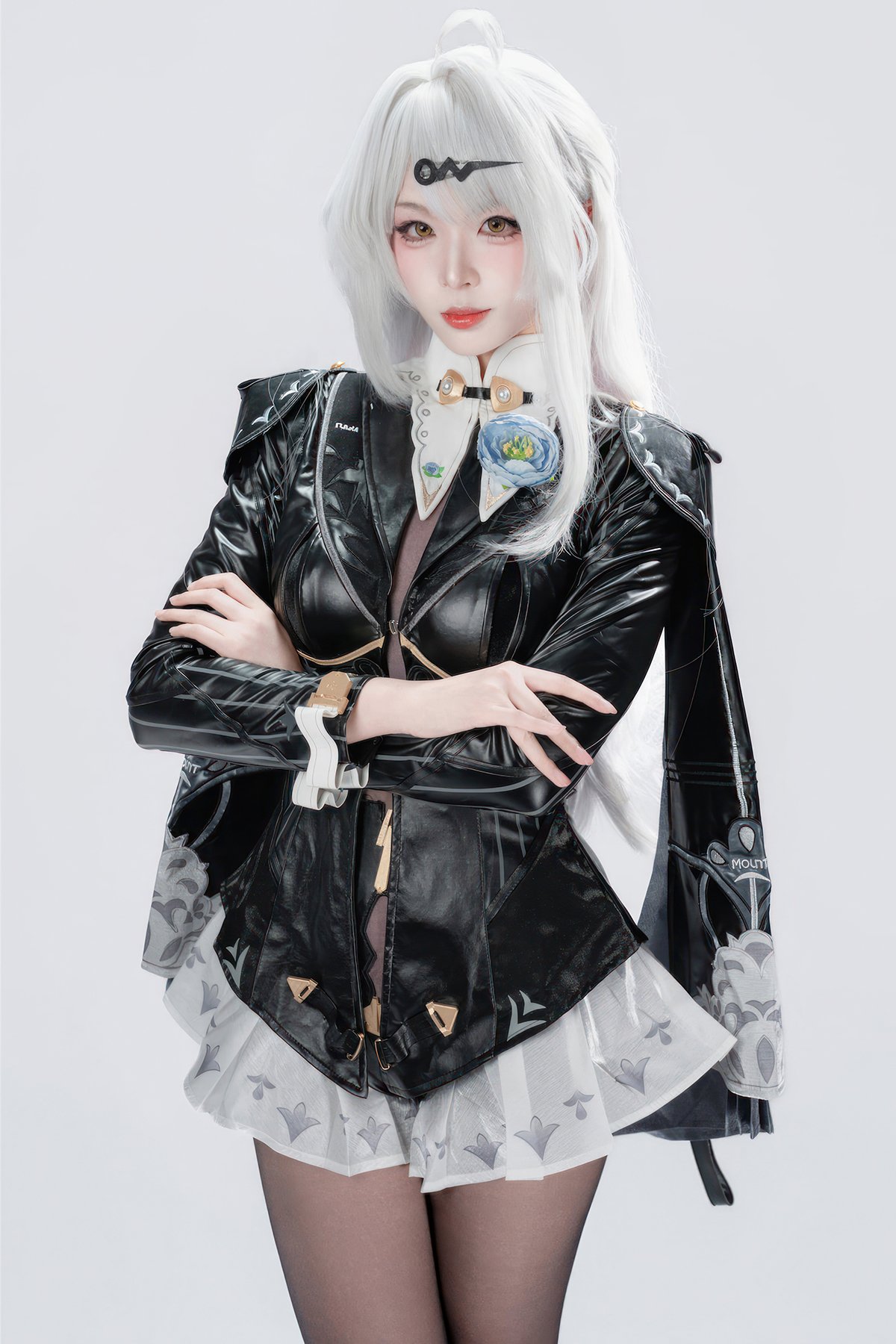 Coser@轩萧学姐 - 绝区零 仪玄-墨形影踪 Part01 (51P) 第1张图